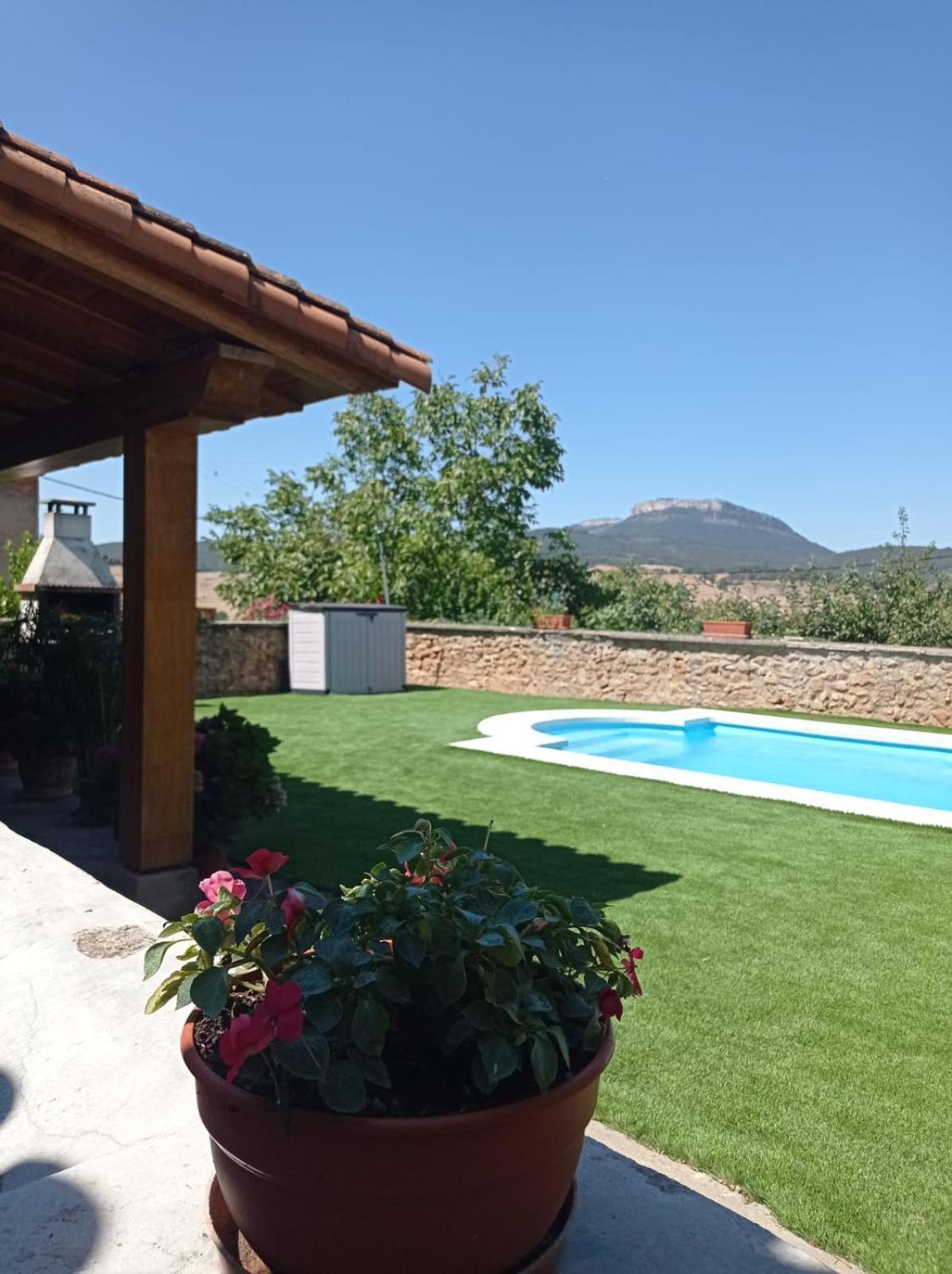 El Encinedo Villa Genevilla Buitenkant foto